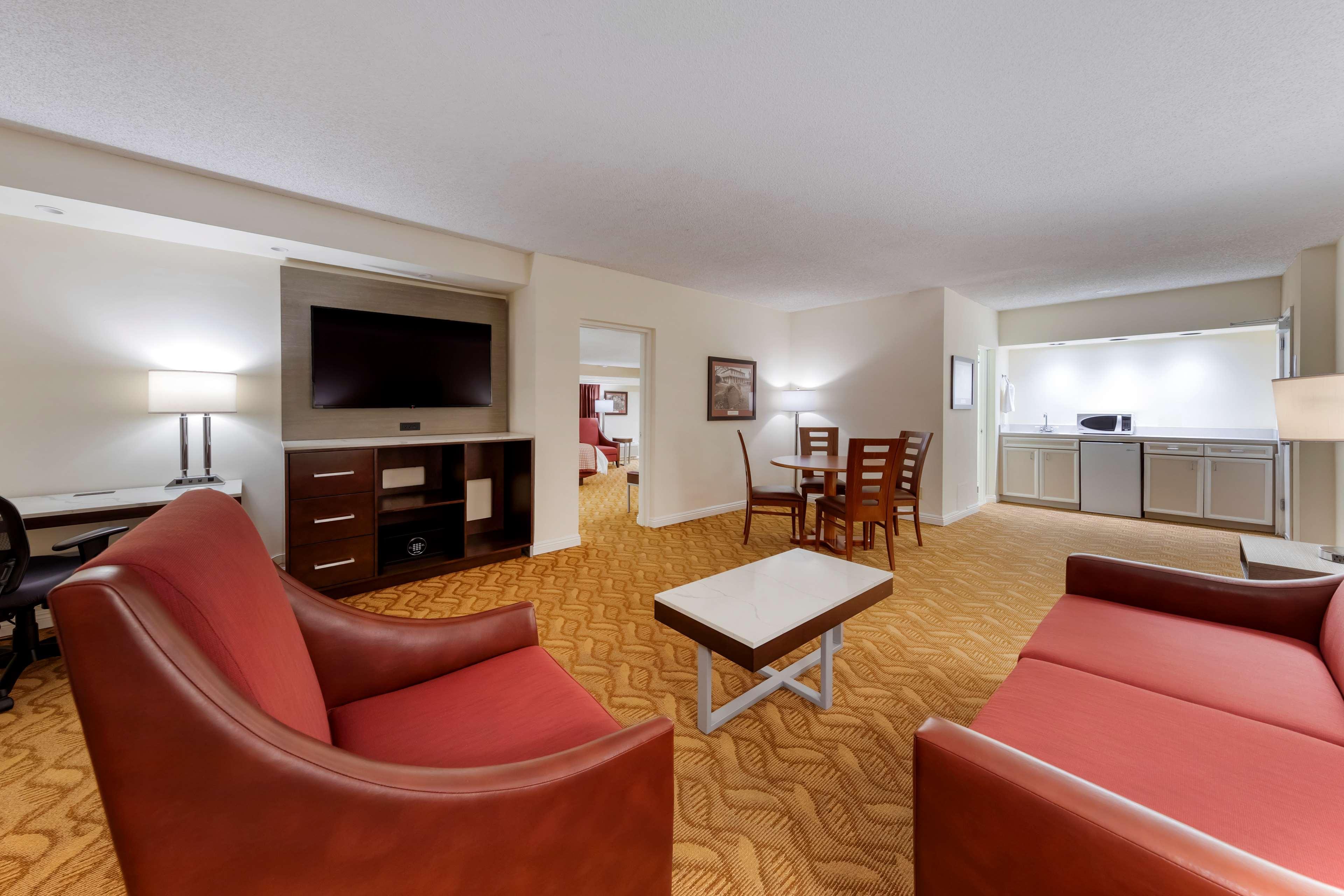 Best Western Plus Thousand Oaks Inn Екстериор снимка