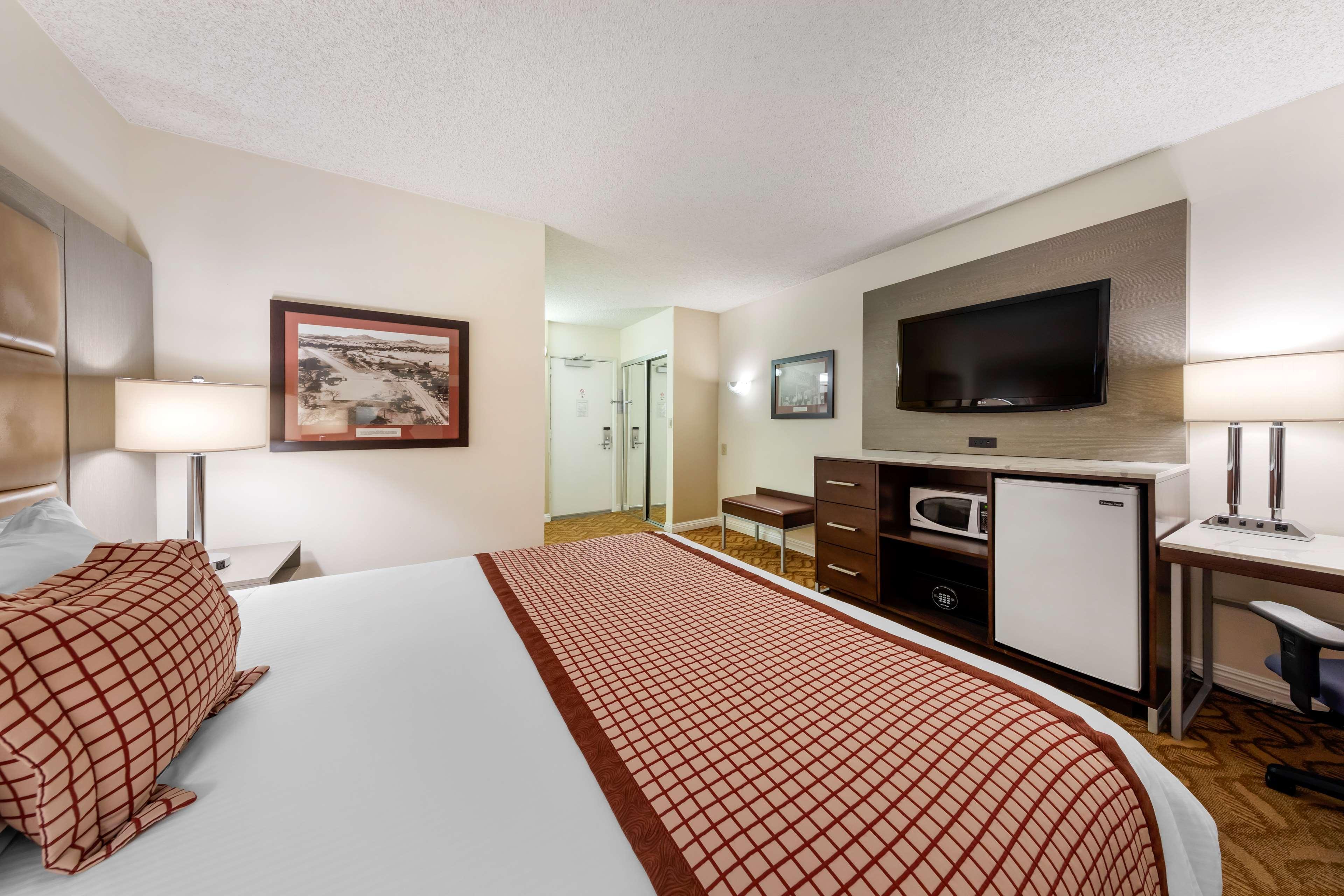 Best Western Plus Thousand Oaks Inn Екстериор снимка