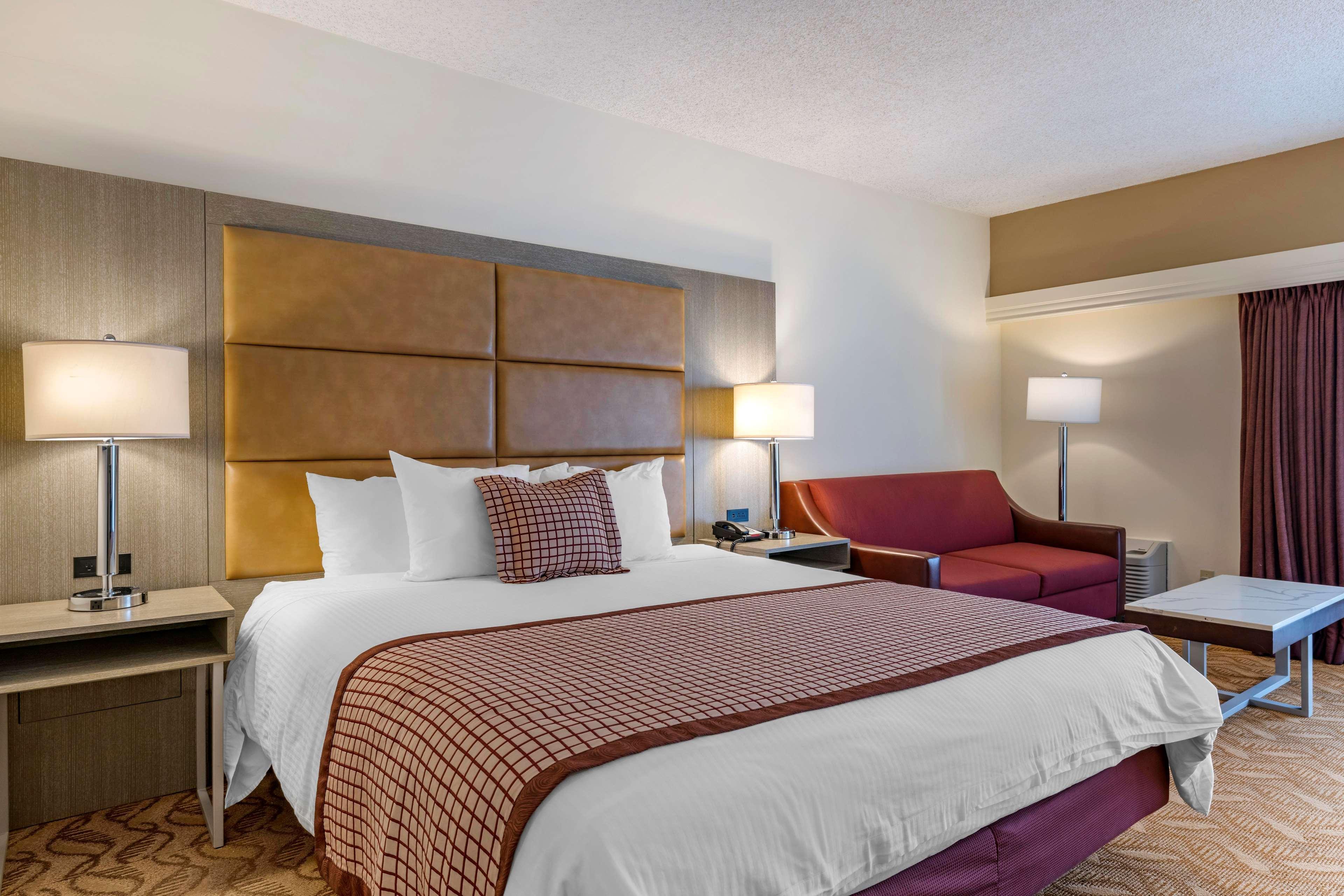 Best Western Plus Thousand Oaks Inn Екстериор снимка