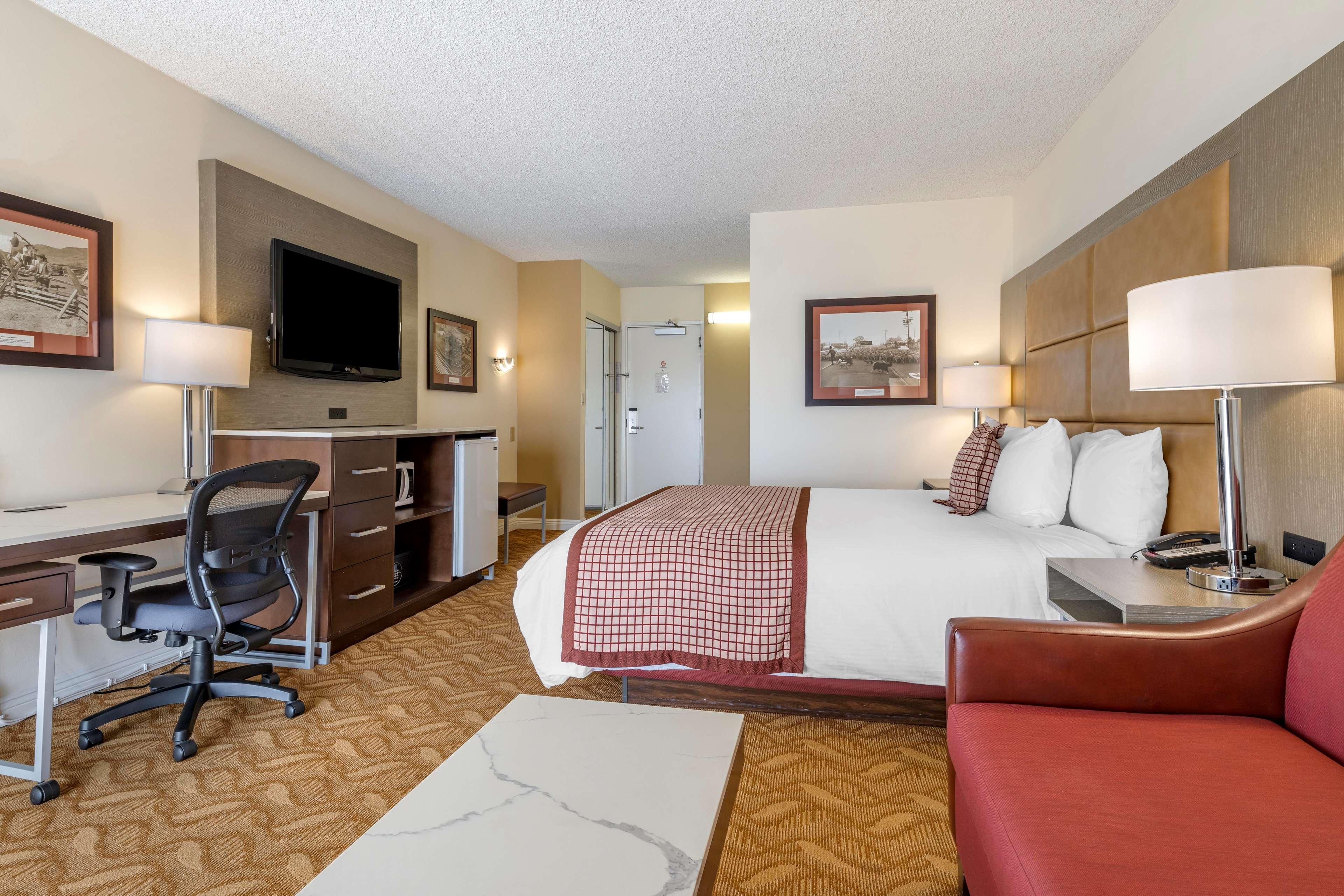 Best Western Plus Thousand Oaks Inn Екстериор снимка