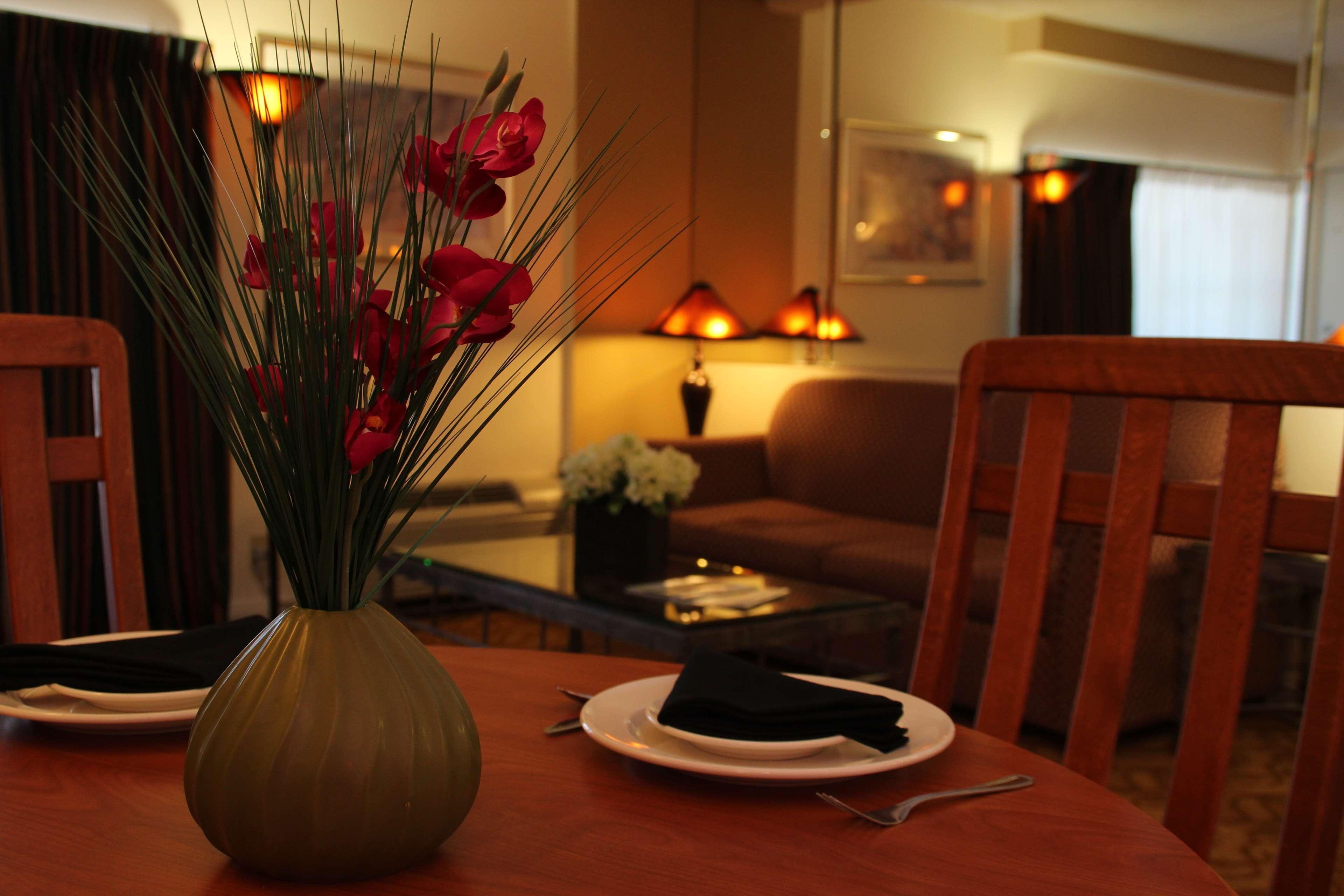 Best Western Plus Thousand Oaks Inn Екстериор снимка