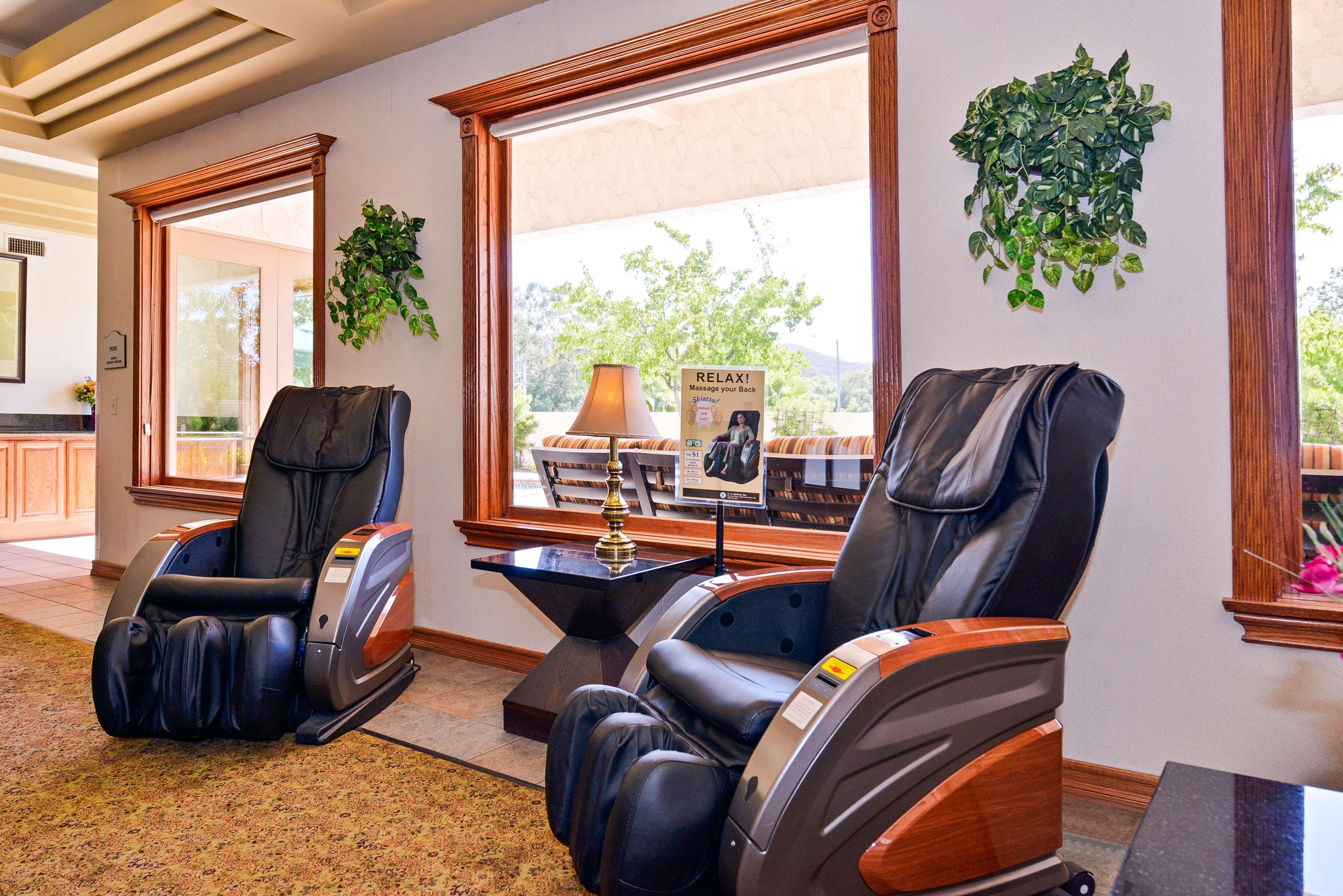 Best Western Plus Thousand Oaks Inn Екстериор снимка